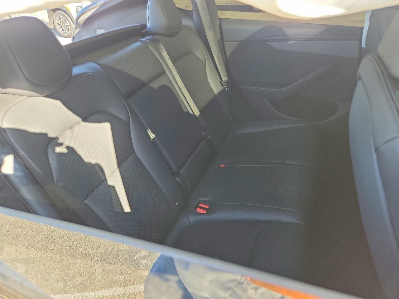 7SAYGDED5TF519314 2026 TESLA MODEL Y photo no. 10