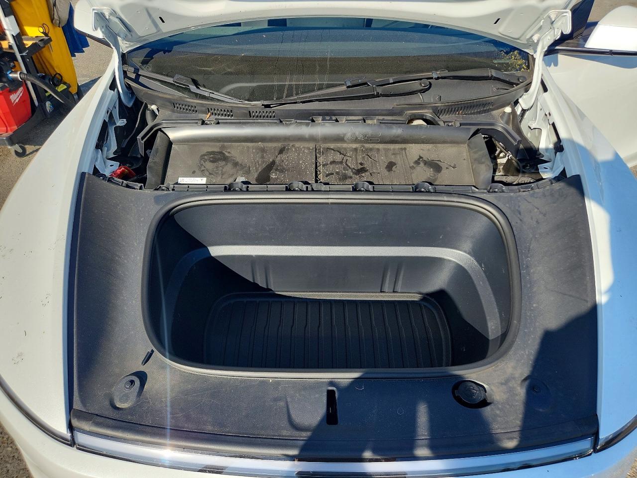 7SAYGDED5TF519314 2026 TESLA MODEL Y photo no. 11