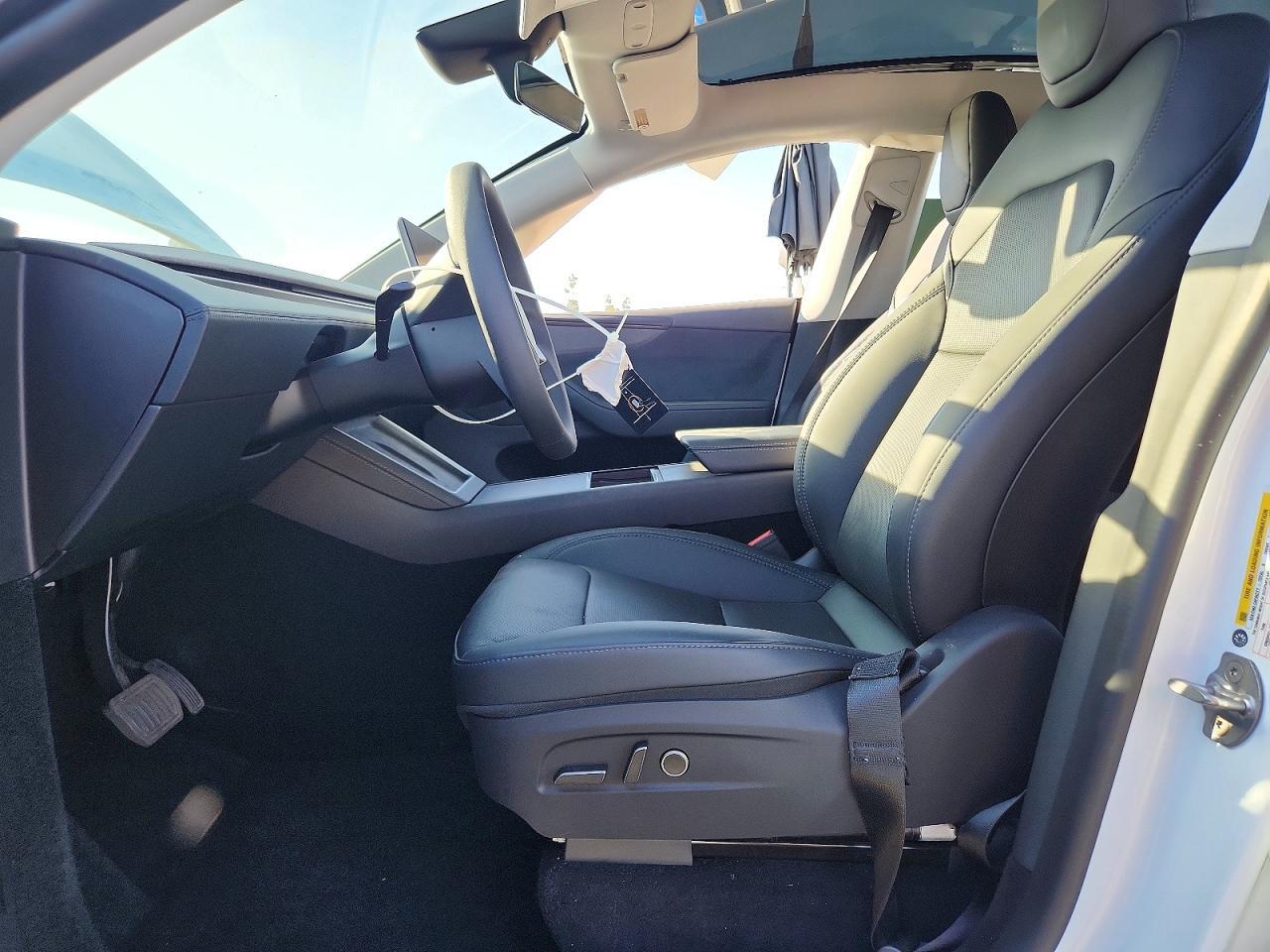 7SAYGDED5TF519314 2026 TESLA MODEL Y photo no. 7