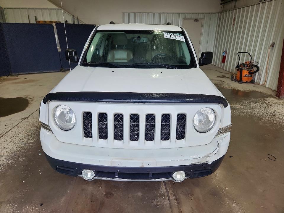 1C4NJRCB6ED626057 2014 JEEP PATRIOT photo no. 5
