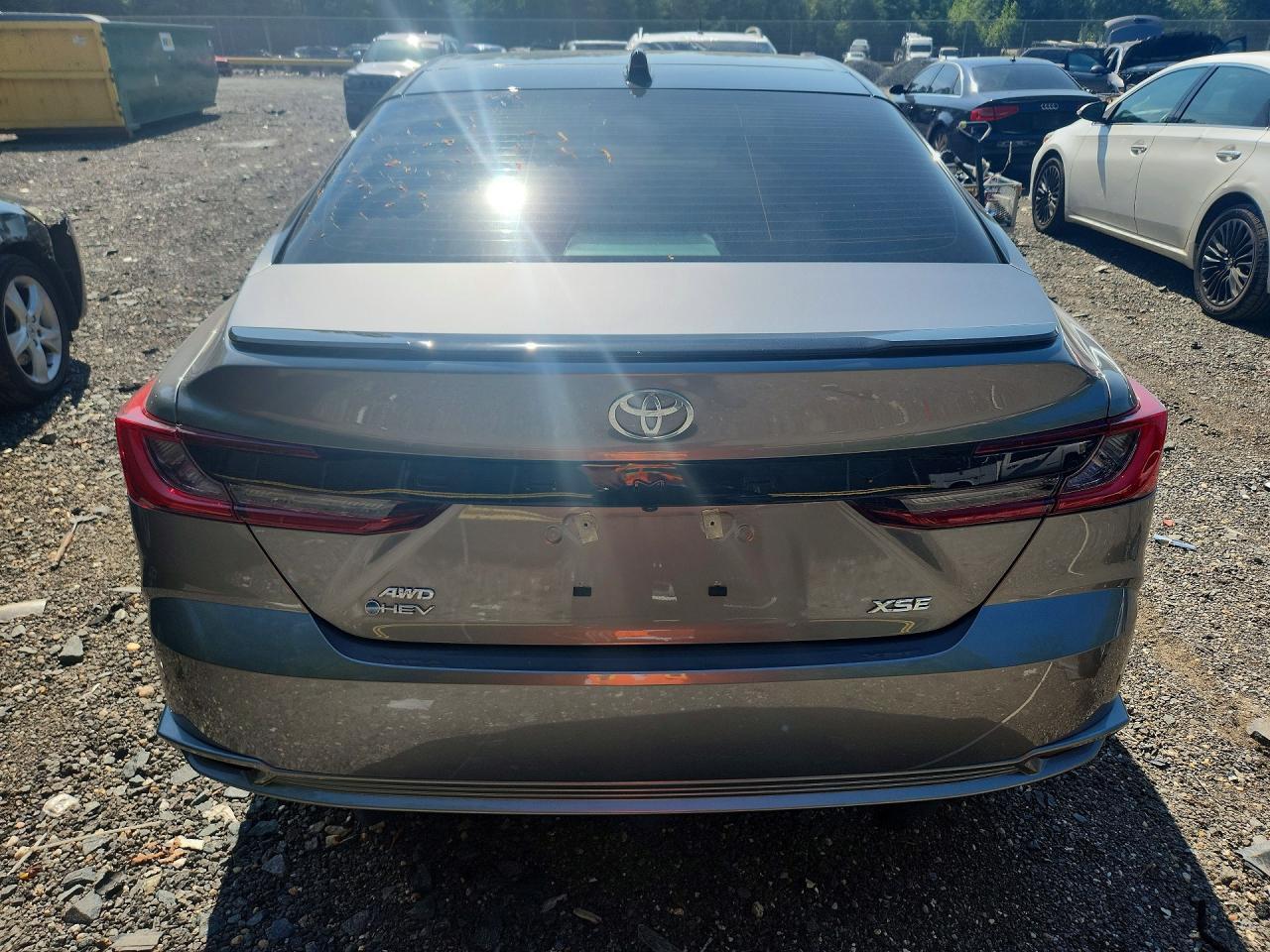 2026 TOYOTA CAMRY XSE — Фото 6 из 13