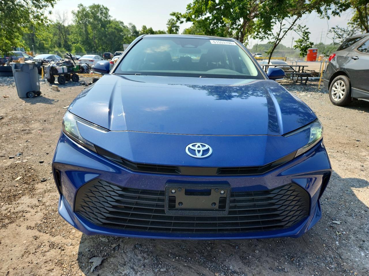 2026 TOYOTA CAMRY LE — Фото 5 из 12