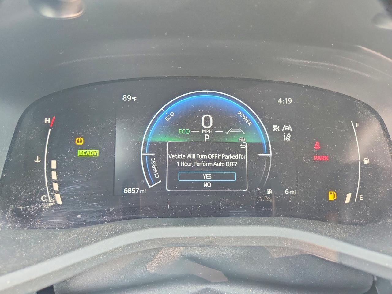 2026 TOYOTA CAMRY LE — Фото 9 из 12