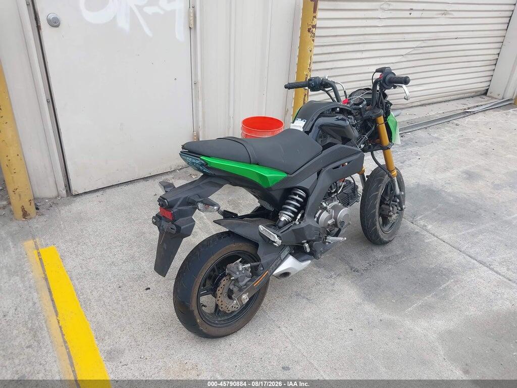 JKABRRJ19HDA04026 2017 KAWASAKI BR125 photo no. 4