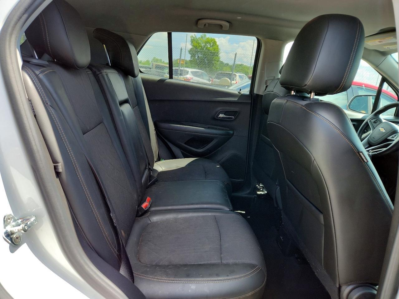 2022 CHEVROLET TRAX 1LT — Фото 11 из 13