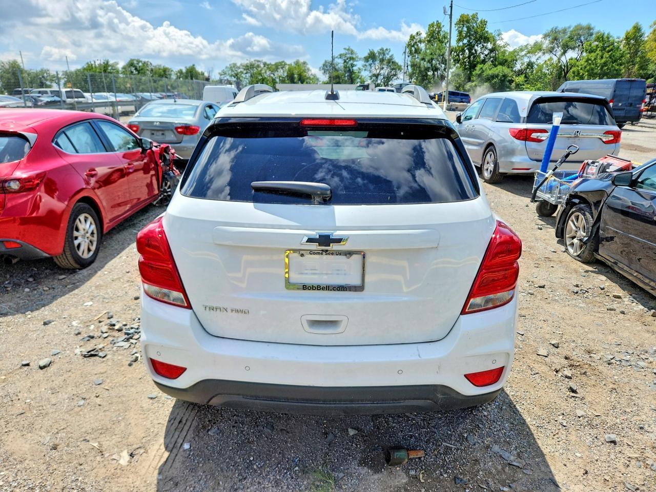 2022 CHEVROLET TRAX 1LT — Фото 6 из 13