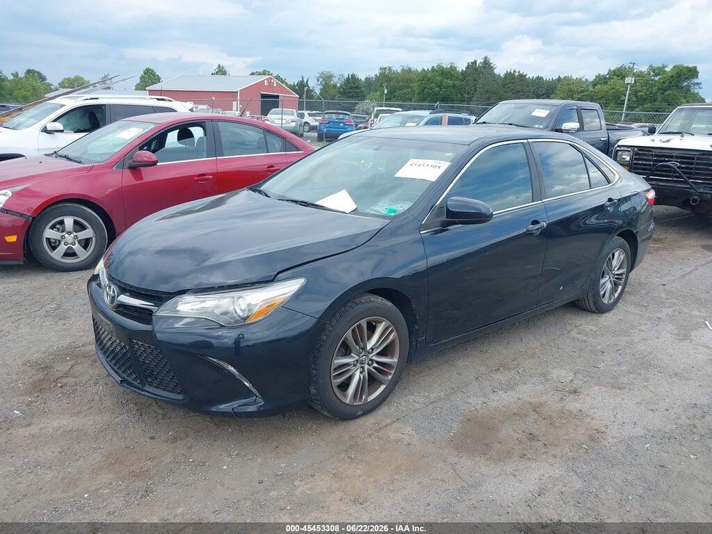4T1BF1FK5FU052582 2015 TOYOTA CAMRY photo no. 2