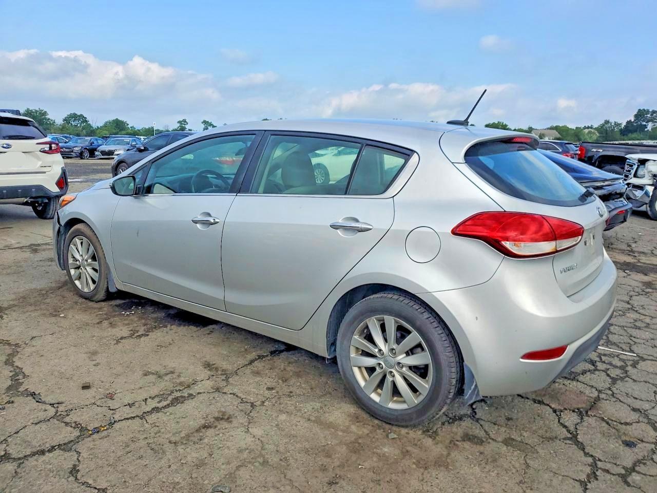 2014 KIA FORTE EX — Фото 2 из 12