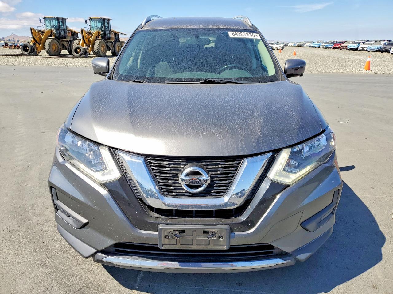 2017 NISSAN ROGUE SV — Фото 5 из 12
