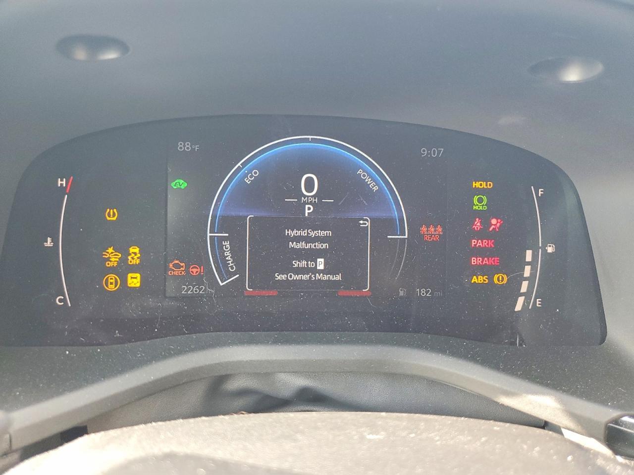 2026 TOYOTA CAMRY SE — Фото 9 из 13