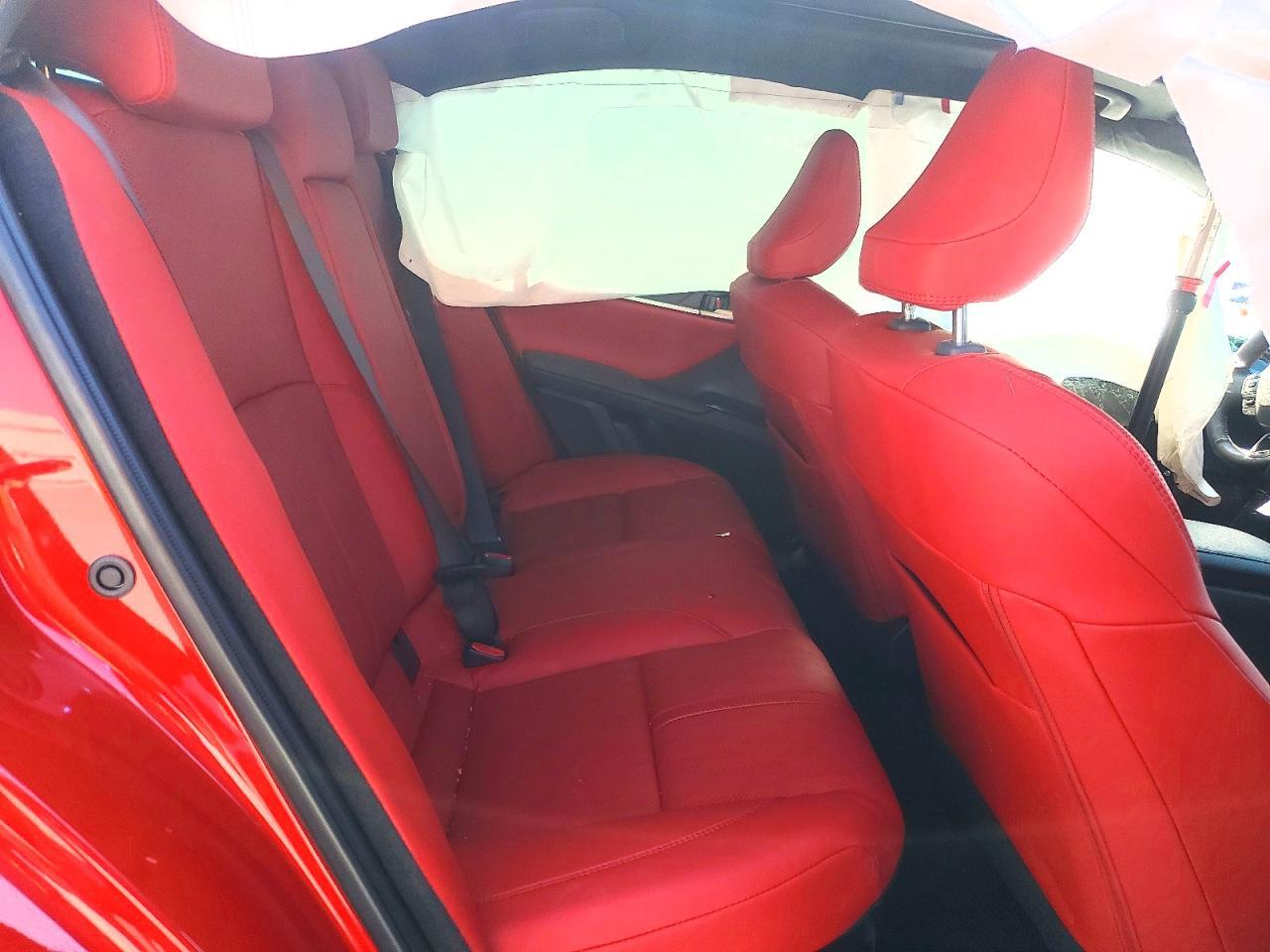 2026 TOYOTA CAMRY XSE — Фото 10 из 13