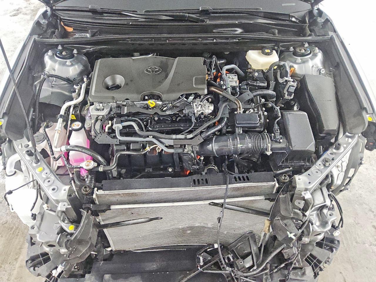 2026 TOYOTA CAMRY SE — Фото 11 из 13