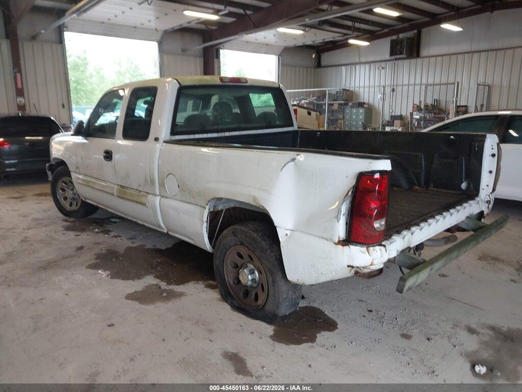 1GCEC19T65Z147636 2005 CHEVROLET SILVERADO 1500 photo no. 3