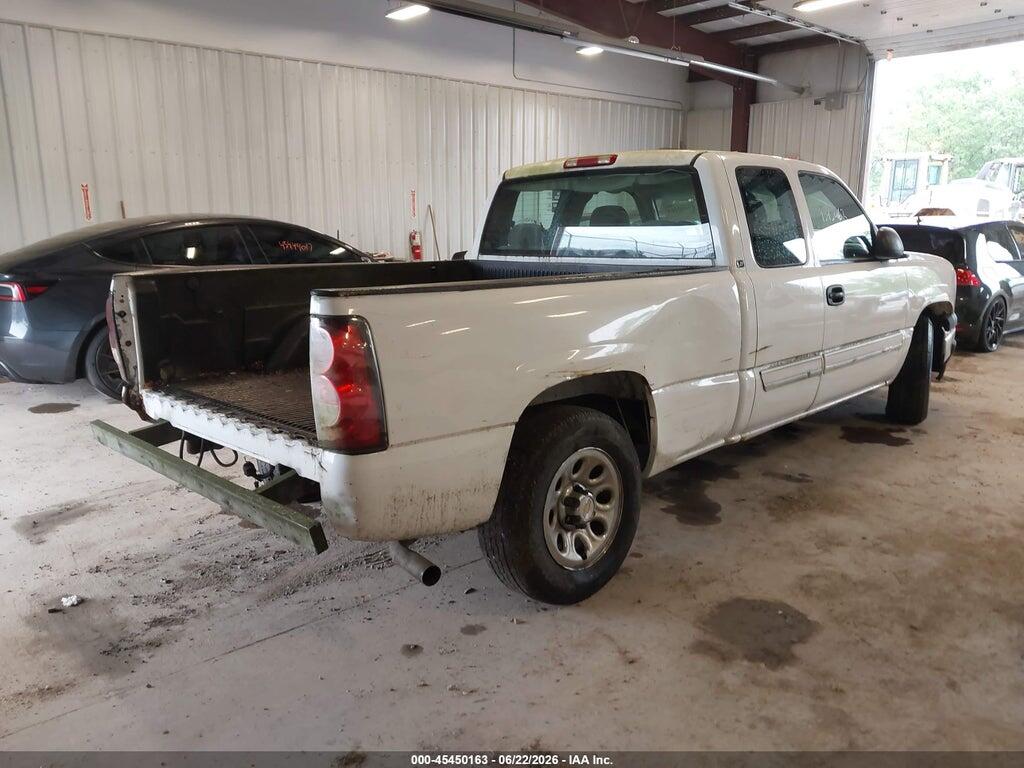 1GCEC19T65Z147636 2005 CHEVROLET SILVERADO 1500 photo no. 4