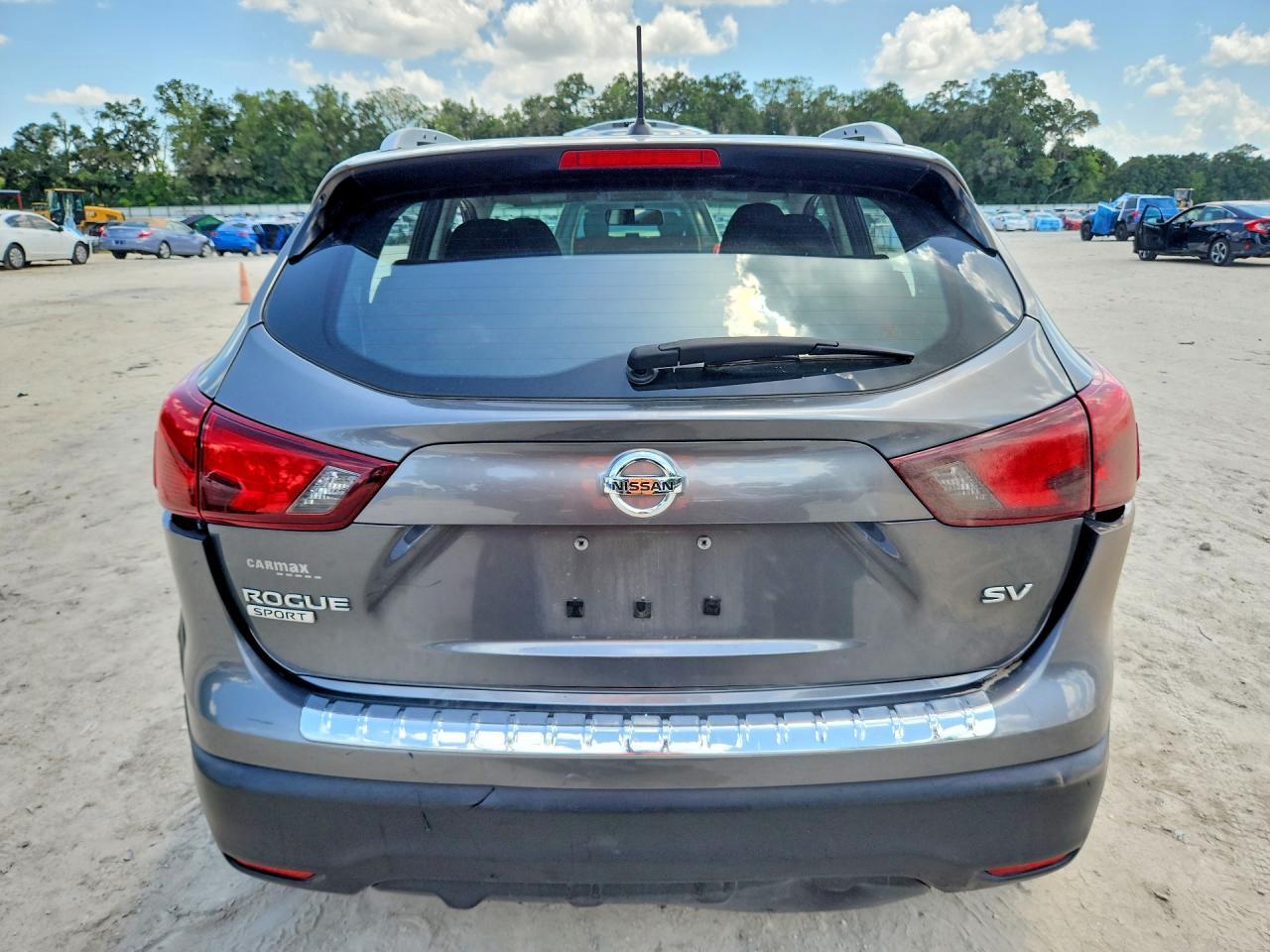 2017 NISSAN ROGUE SPORT SV — Фото 6 из 13
