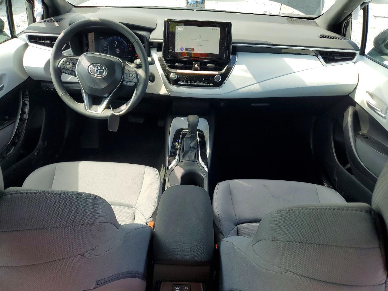 2026 TOYOTA COROLLA SE — Фото 8 из 12
