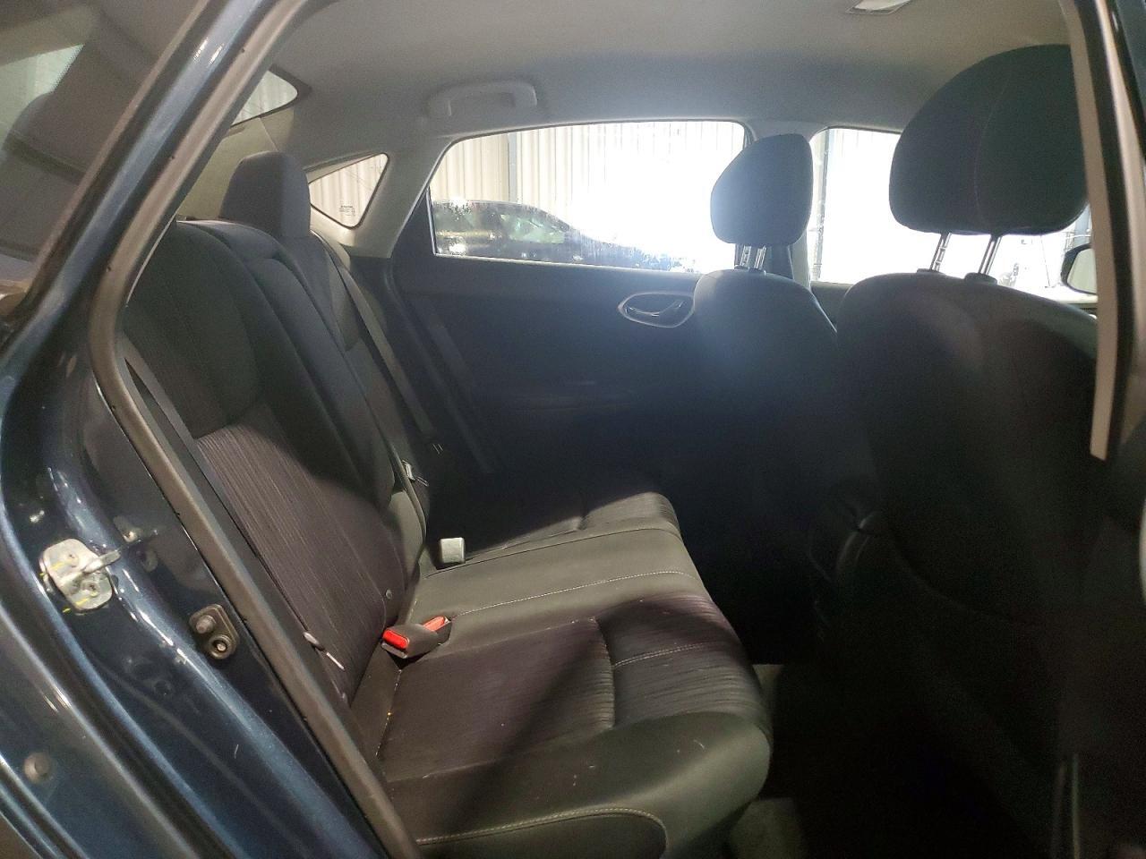 3N1AB7AP6HY310998 2017 NISSAN SENTRA photo no. 10