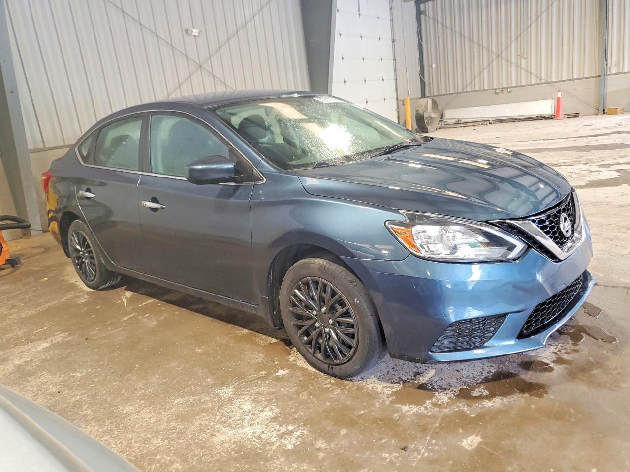 3N1AB7AP6HY310998 2017 NISSAN SENTRA photo no. 4