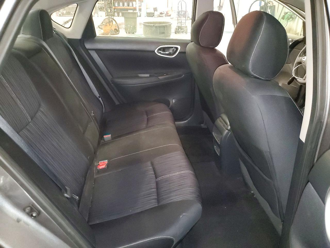 2017 NISSAN SENTRA SV — Фото 10 из 12