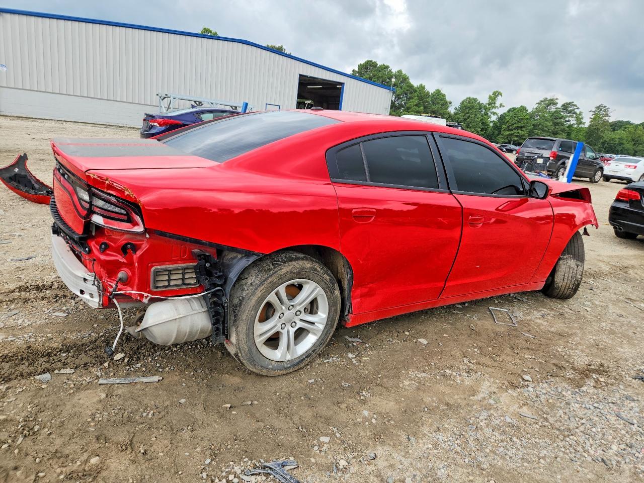 2022 DODGE CHARGER SXT — Фото 3 из 13