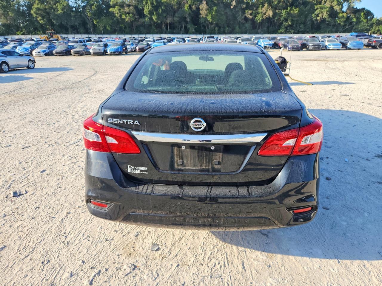 2017 NISSAN SENTRA S — Фото 6 из 13