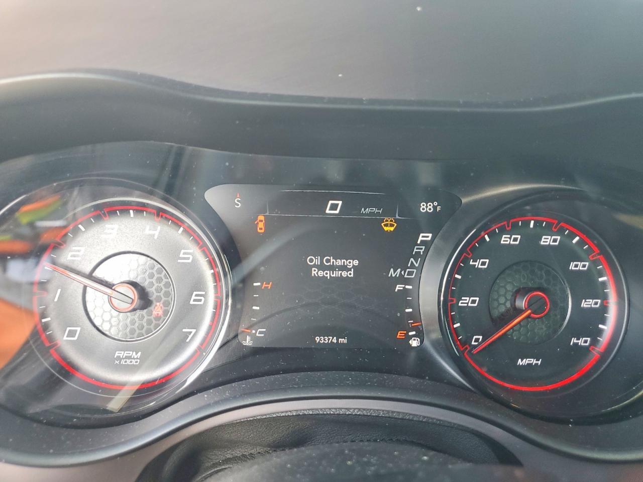 2022 DODGE CHARGER SXT — Фото 9 из 13