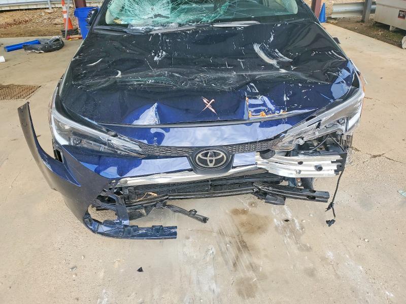 2026 TOYOTA COROLLA HYBRID LE — Фото 11 из 13