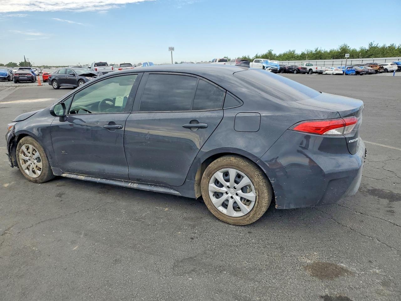 2026 TOYOTA COROLLA HYBRID LE — Фото 2 из 12