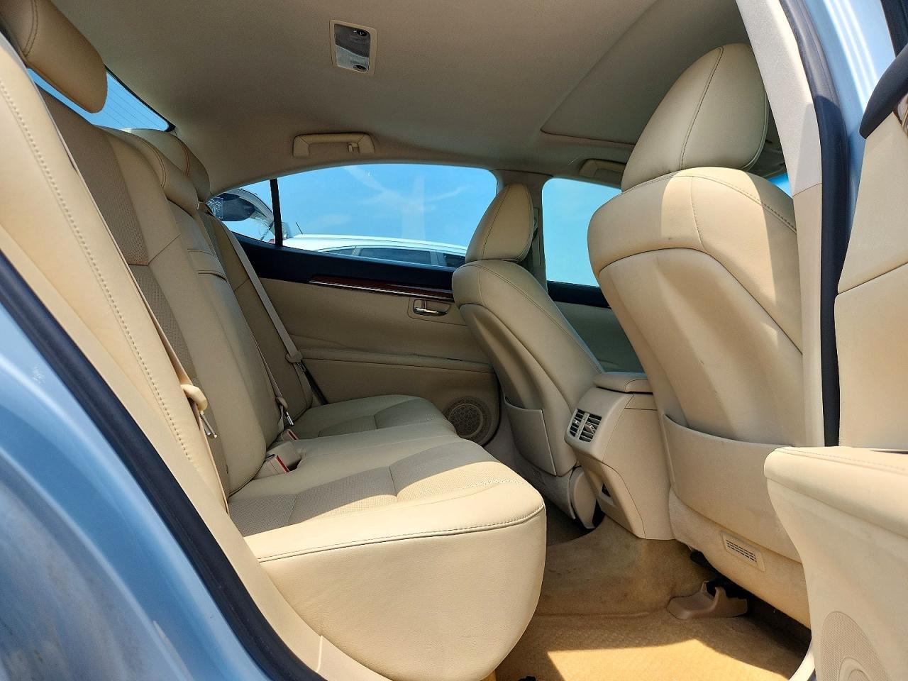 2014 LEXUS ES 300H — Фото 10 из 12