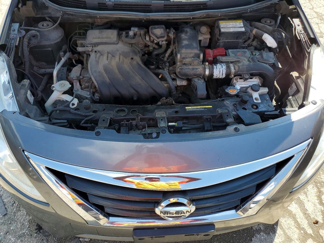 2017 NISSAN VERSA 1.6 SV — Фото 11 из 12
