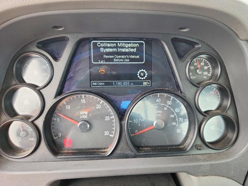 1XPBA48X3HD428968 2017 PETERBILT 579 photo no. 9