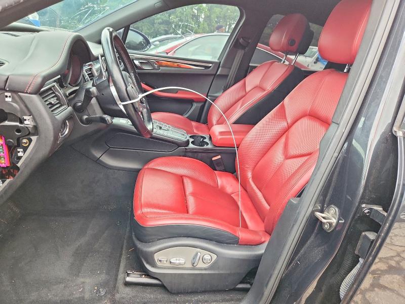 2017 PORSCHE MACAN — Фото 7 из 12