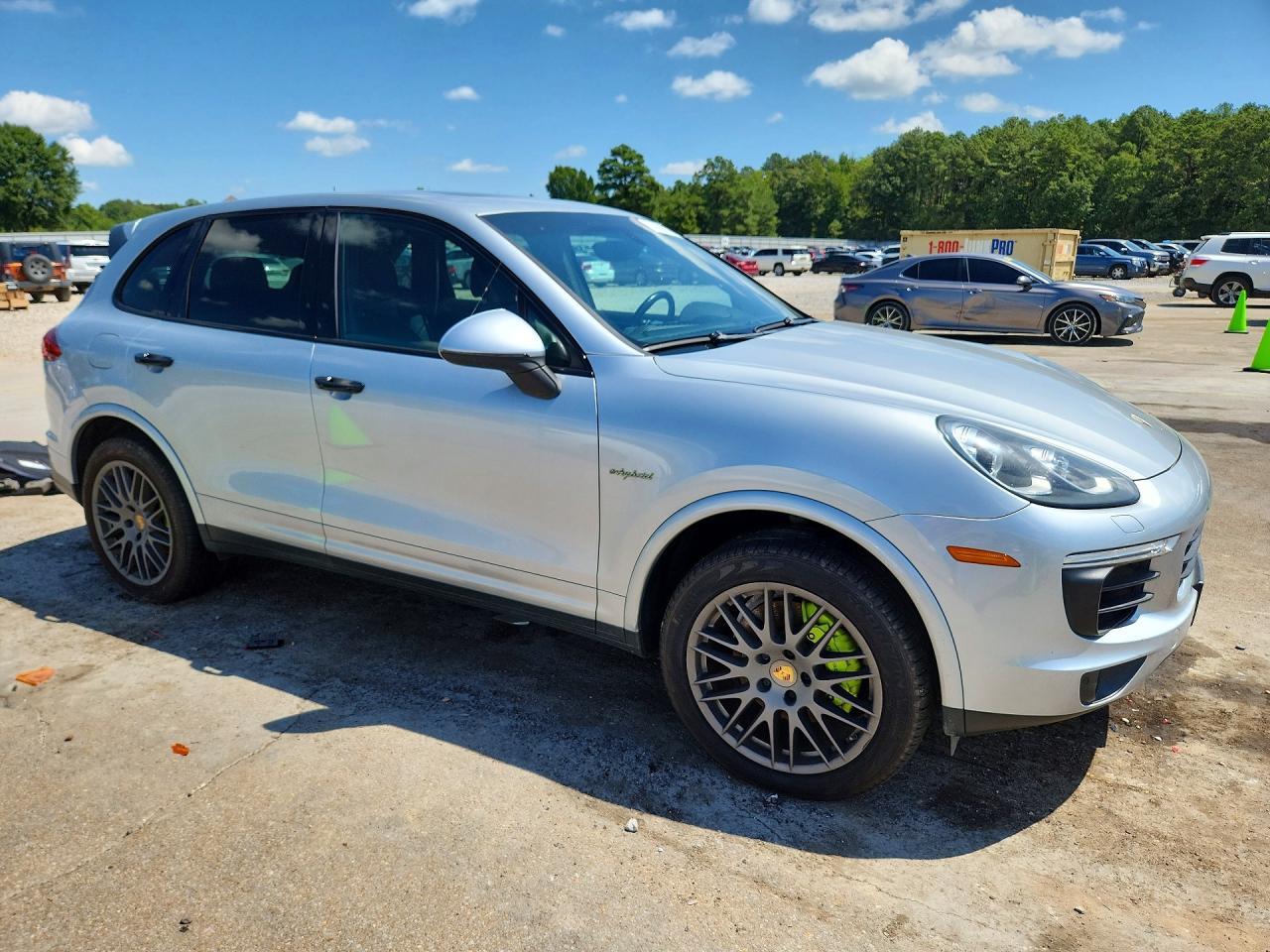 2017 PORSCHE CAYENNE SE HYBRID PLATINUM — Фото 4 из 14