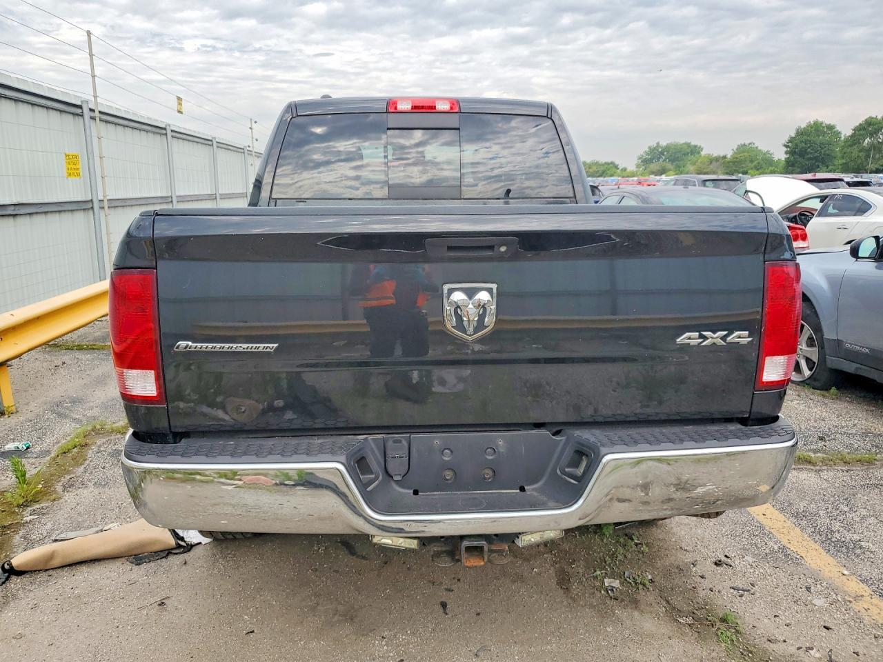 1C6RR7LT2HS579446 2017 RAM 1500 photo no. 6