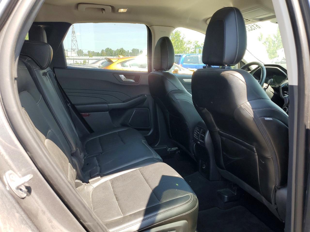 2022 FORD ESCAPE SEL — Фото 11 из 13