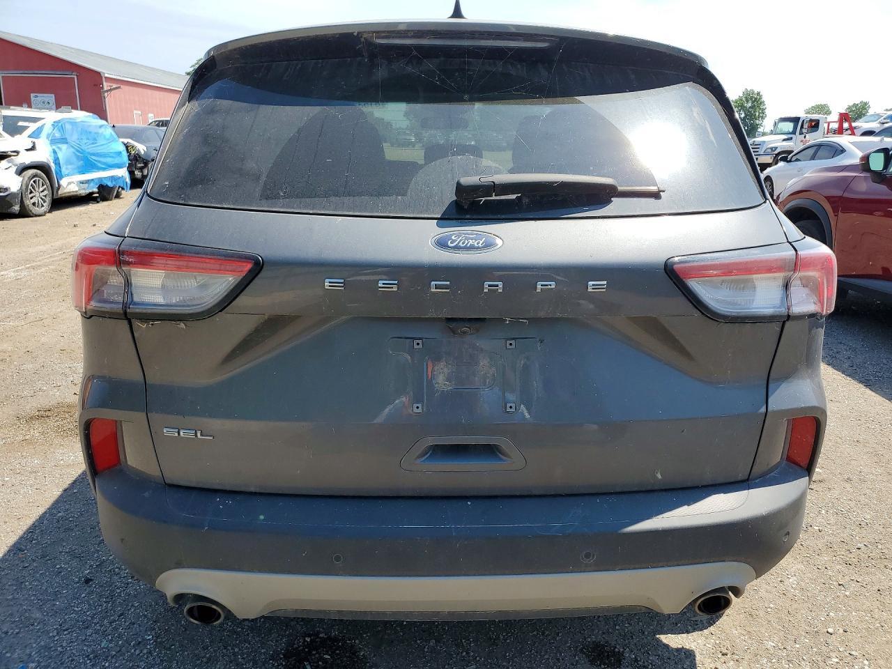 2022 FORD ESCAPE SEL — Фото 6 из 13