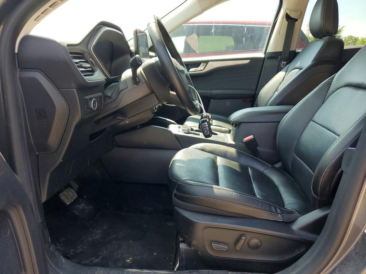 2022 FORD ESCAPE SEL — Фото 7 из 13