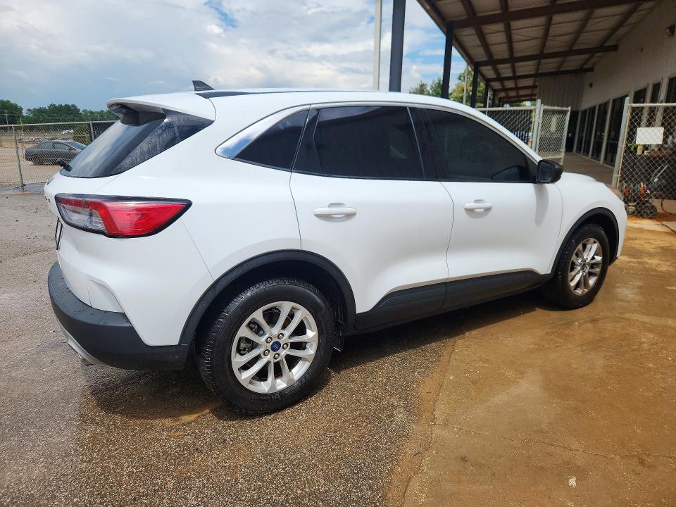 2022 FORD ESCAPE SE — Фото 3 из 13