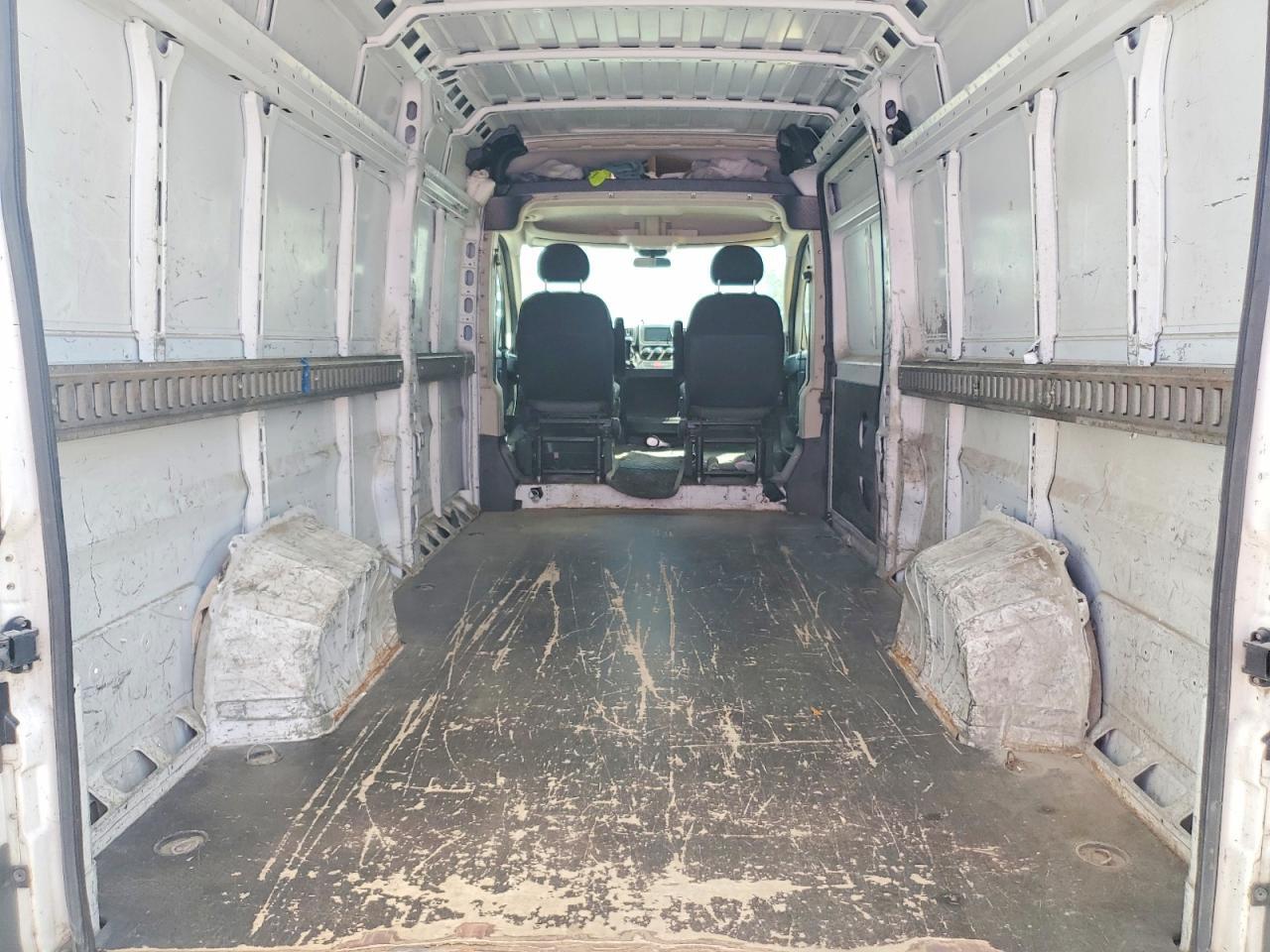 2017 RAM PROMASTER 3500 3500 HIGH — Фото 10 из 13