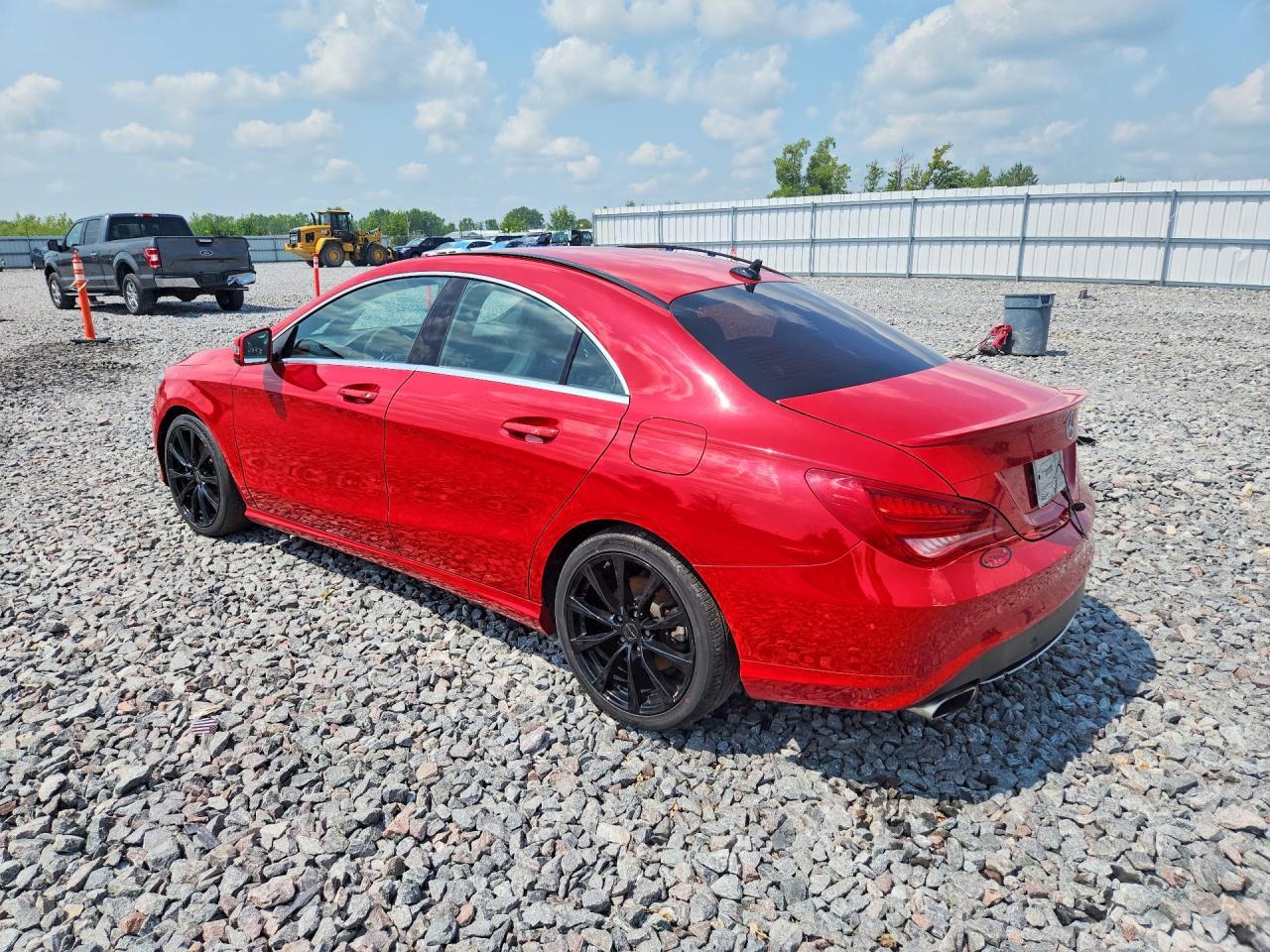 2014 MERCEDES-BENZ CLA 250 4MATIC — Фото 2 из 12