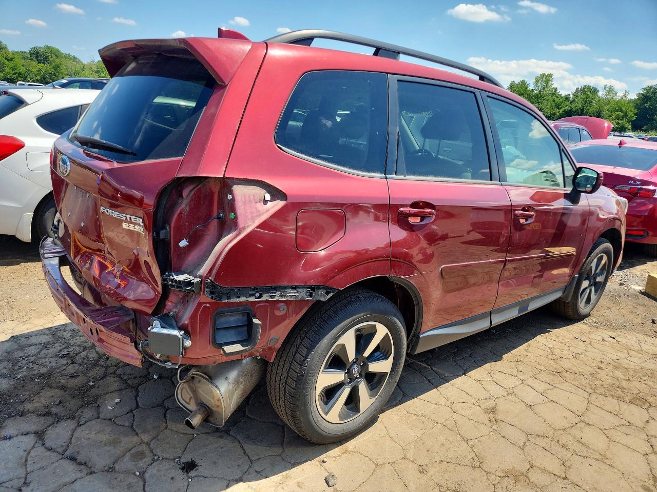 2017 SUBARU FORESTER 2.5I PREMIUM — Фото 3 из 14