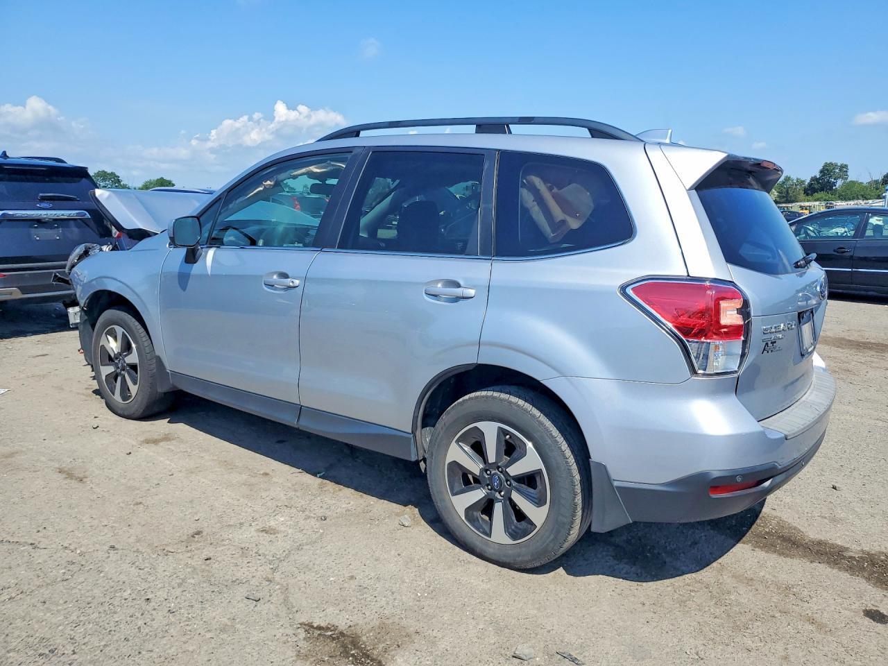 2017 SUBARU FORESTER 2.5I LIMITED — Фото 2 из 13