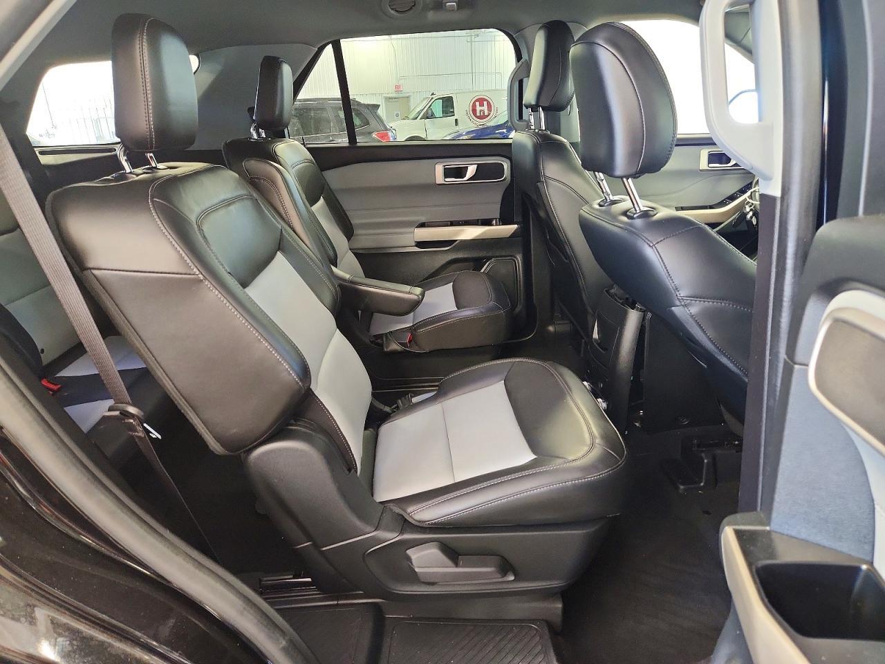 2022 FORD EXPLORER XLT — Фото 11 из 14
