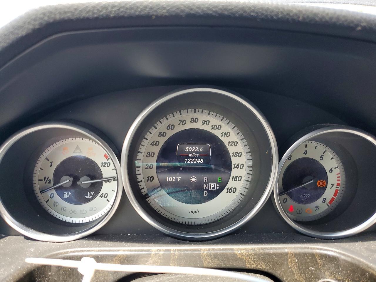 2014 MERCEDES-BENZ E 550 4MATIC — Фото 9 из 12