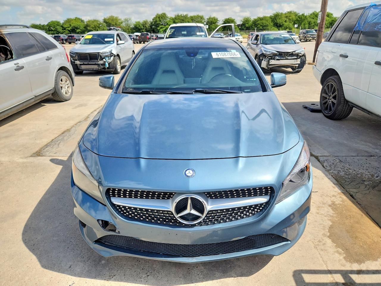 2014 MERCEDES-BENZ CLA 250 — Фото 5 из 12