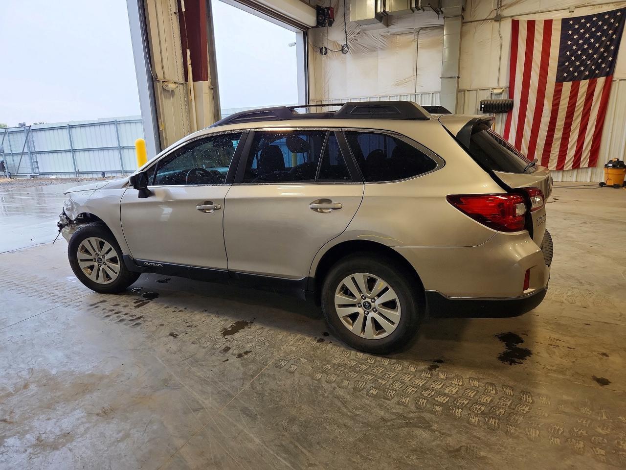 2017 SUBARU OUTBACK 2.5I — Фото 2 из 14