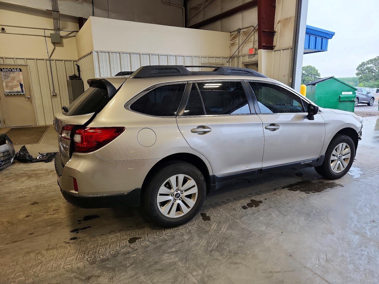 2017 SUBARU OUTBACK 2.5I — Фото 3 из 14