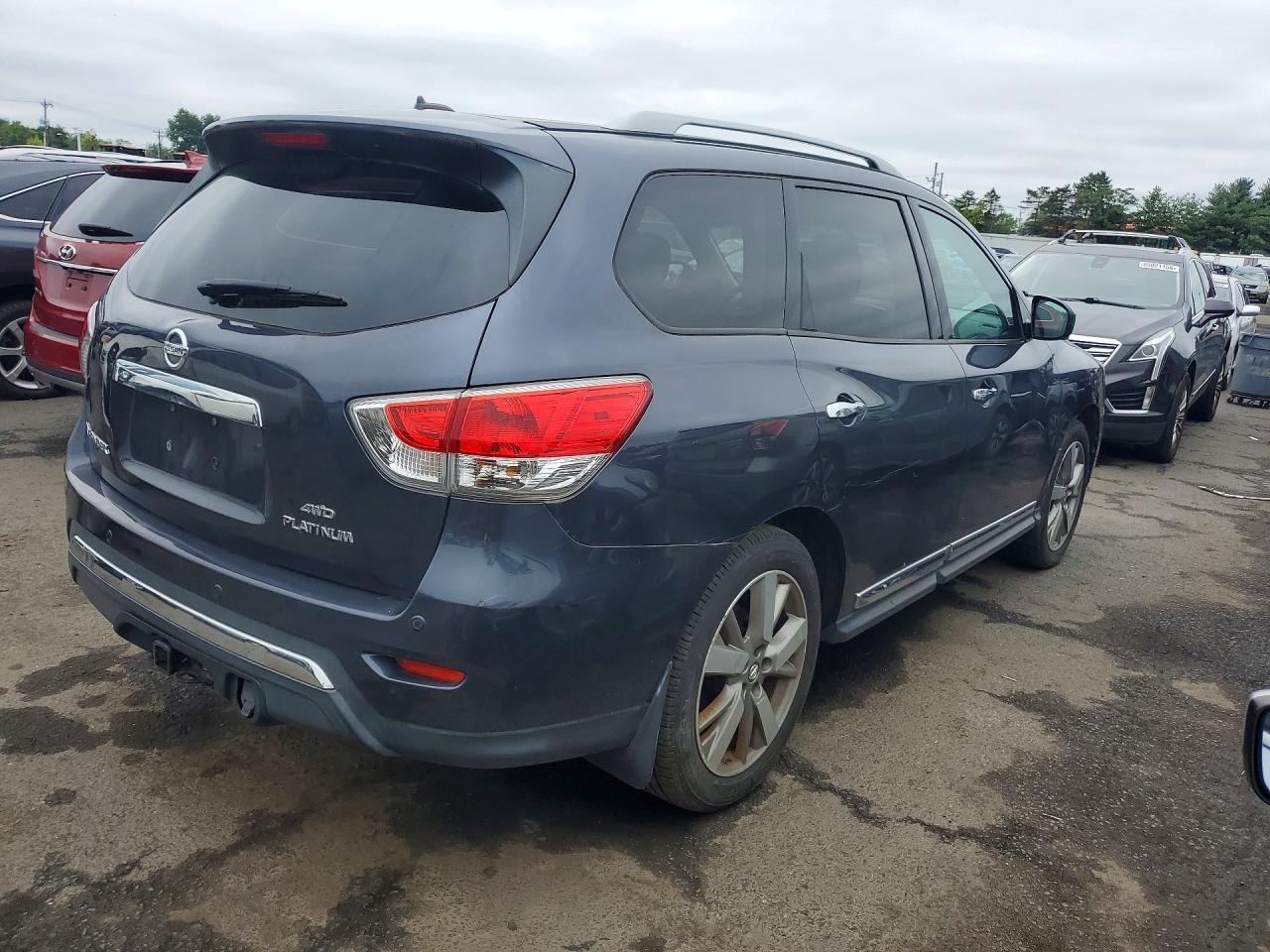 2014 NISSAN PATHFINDER S — Фото 3 из 13