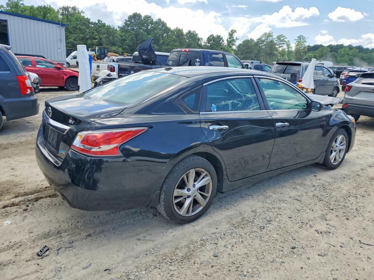 2014 NISSAN ALTIMA 2.5 SV — Фото 3 из 12