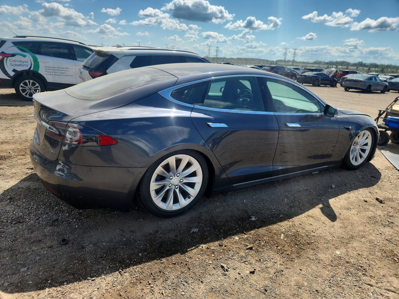 2017 TESLA MODEL S — Фото 3 из 12